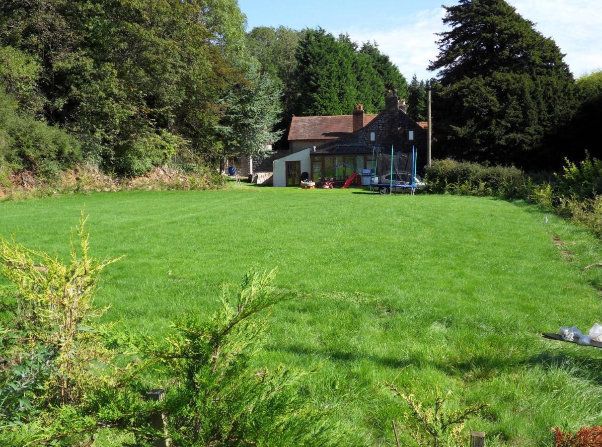 فندق Acorns Old Farm Felton  المظهر الخارجي الصورة